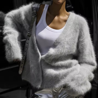 Women’s Tassel Knit Cardigan – V-Neck Single-Breasted Sweater for Autumn & Winter