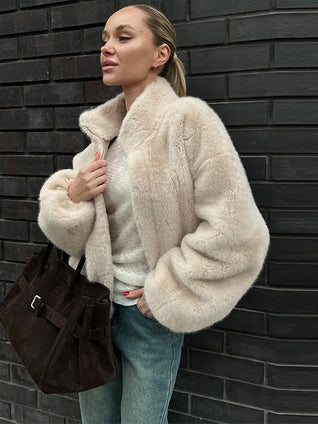 Women’s Plush Stand Collar Jacket – Warm Zipper Outerwear for Autumn & Winter