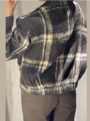Trendy Brown Checkered Short Jacket – Chic Autumn Outerwear for Women
