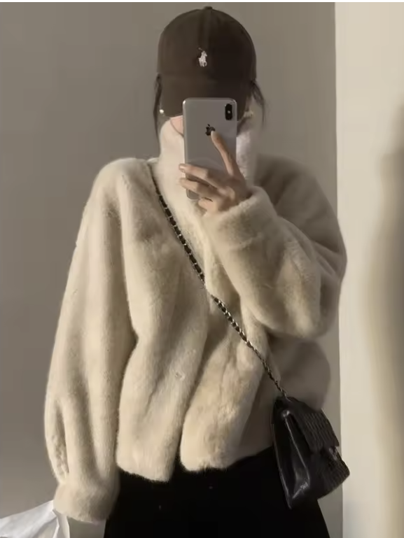 Review by Evelyn